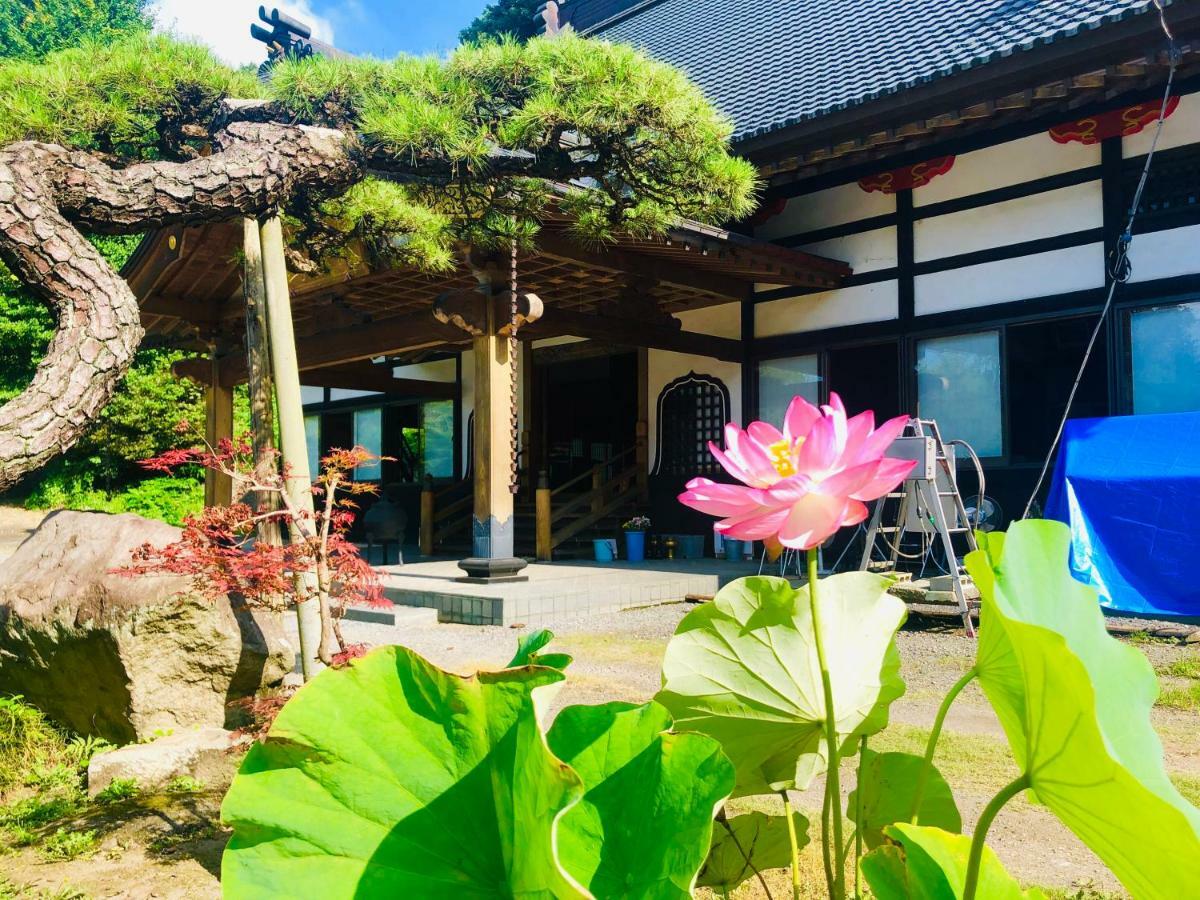 Ryutakuzenji 宿坊 Takasaki Exterior foto