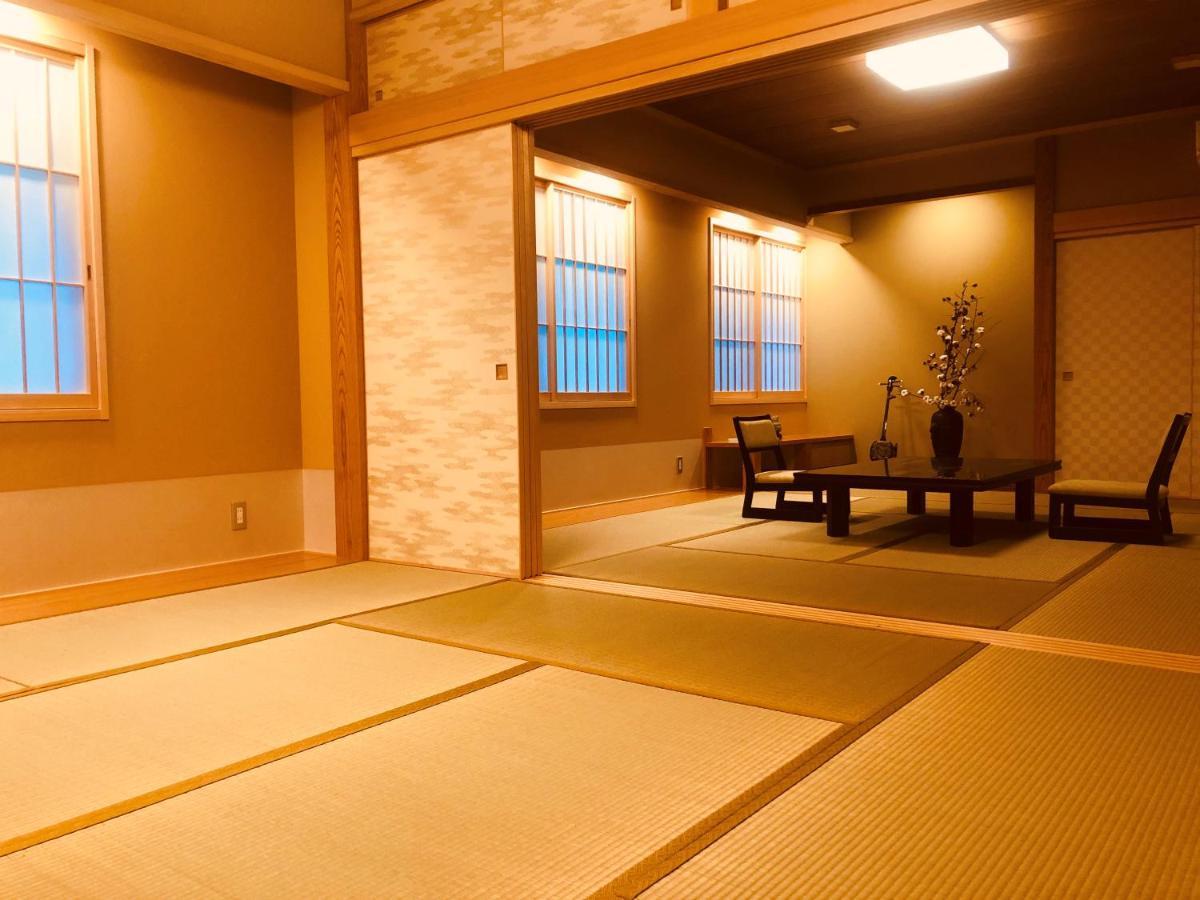 Ryutakuzenji 宿坊 Takasaki Exterior foto